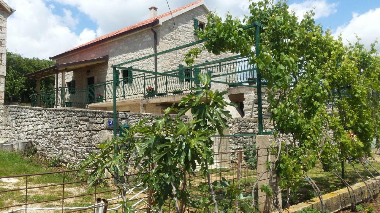 Villa Cetina Milasi Luaran gambar