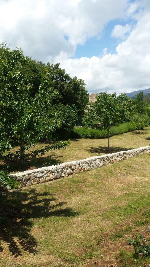 Villa Cetina Milasi Luaran gambar