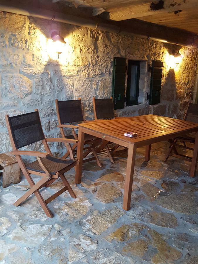 Villa Cetina Milasi Luaran gambar