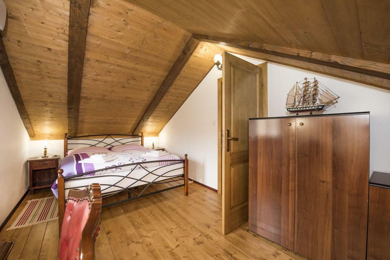 Villa Cetina Milasi Luaran gambar