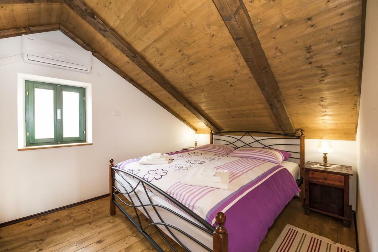 Villa Cetina Milasi Luaran gambar