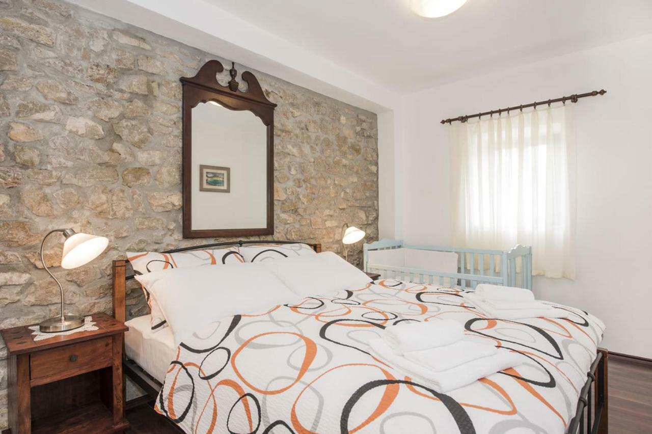 Villa Cetina Milasi Luaran gambar